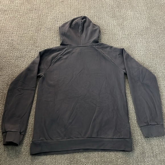 Boys gray Under Armour hoodie American Flag pattern size xl - Picture 4 of 4